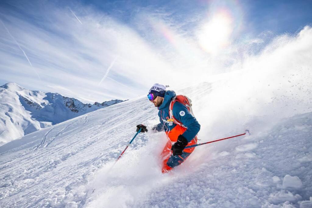 200M Ski Slopes - Chalet Manora - Courchevel La Tania Exterior foto